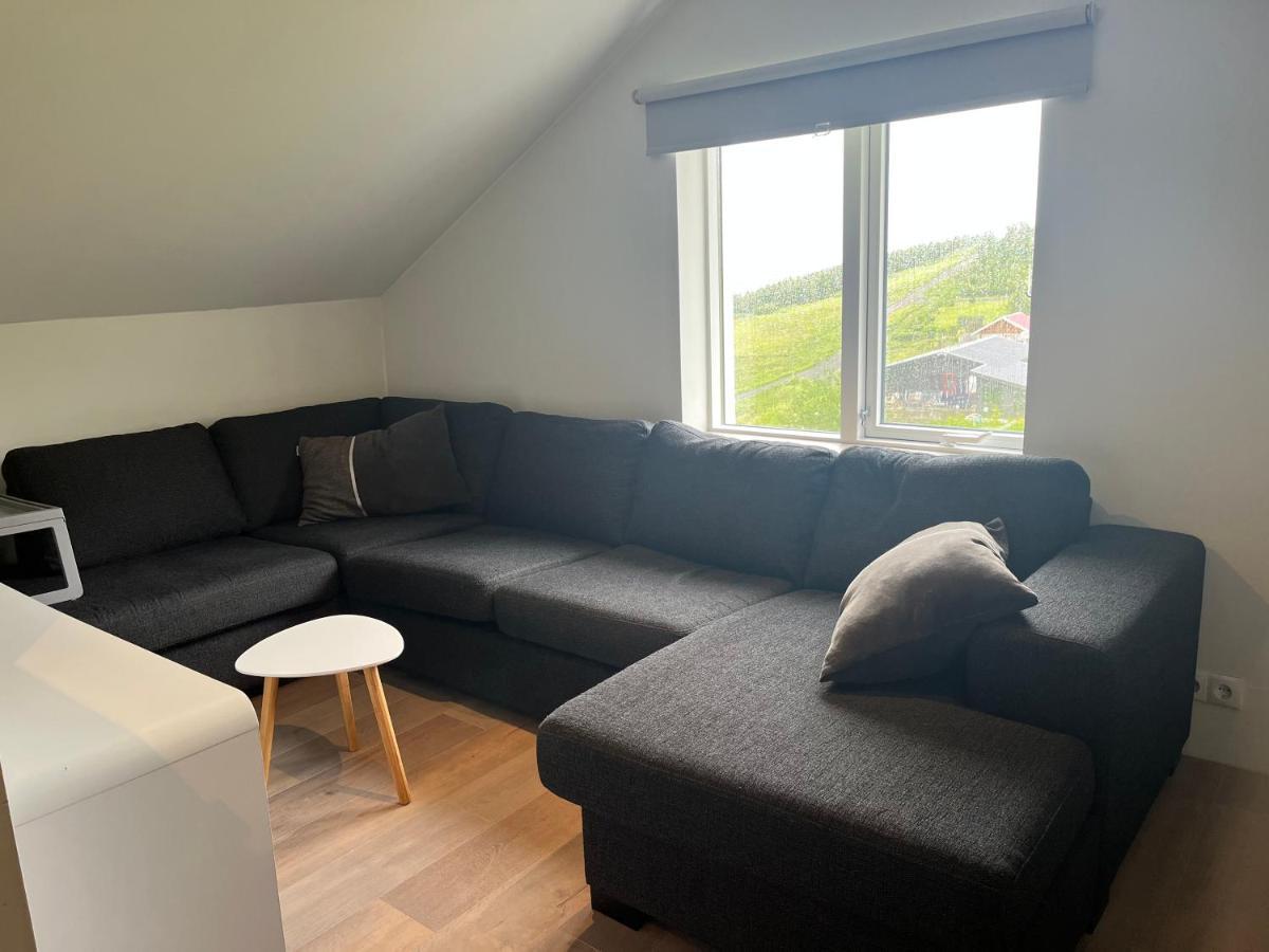 Akureyri - Cabin With An Amazing View 外观 照片