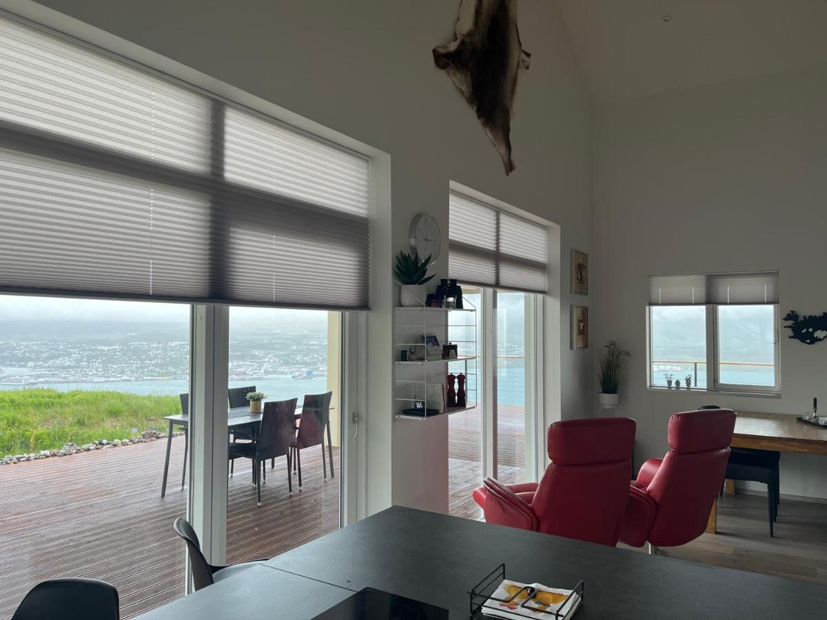 Akureyri - Cabin With An Amazing View 外观 照片